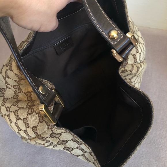 **Authentic Vintage**  GUCCI Logo Web Hobo Bag - Picture 6 of 8
